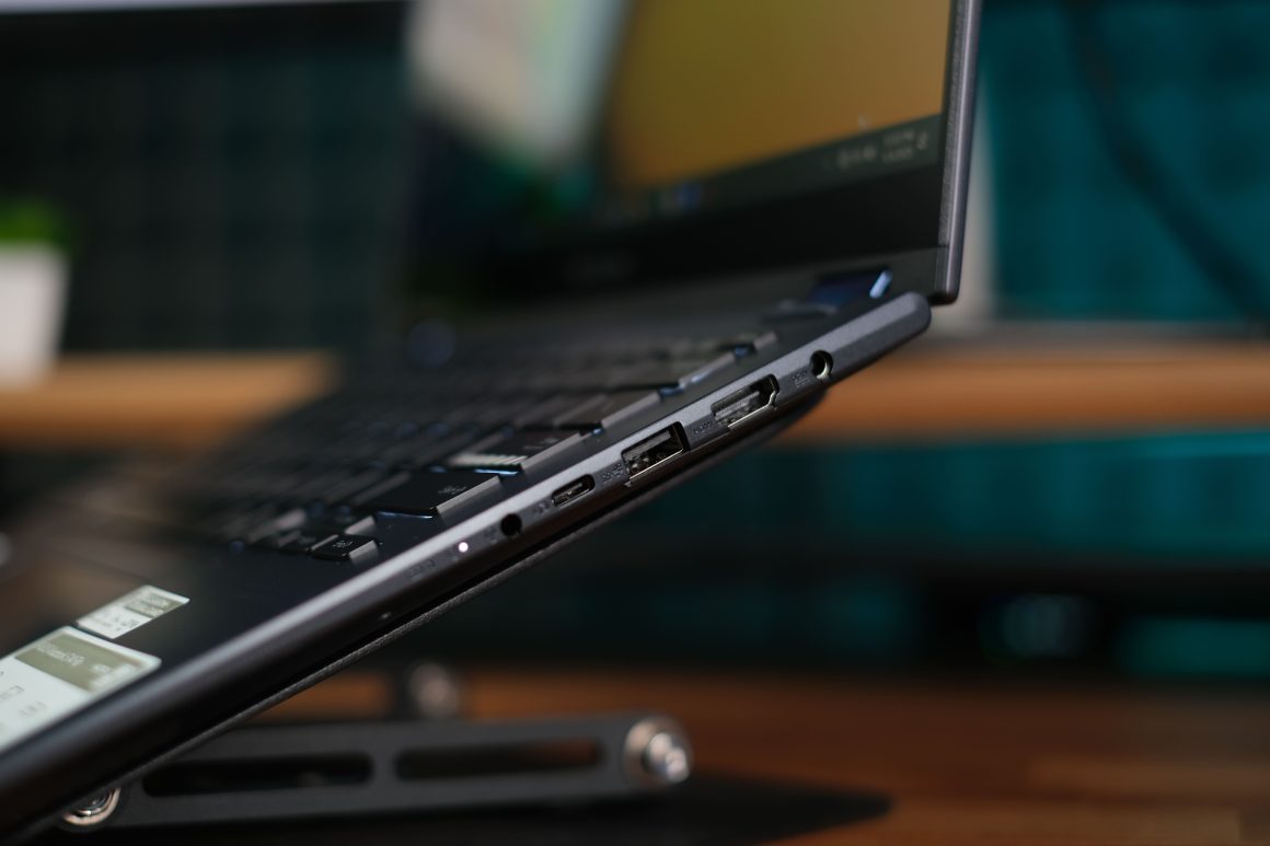 ASUS VIVOBOOK S14 FLIP OLED TP3402VA